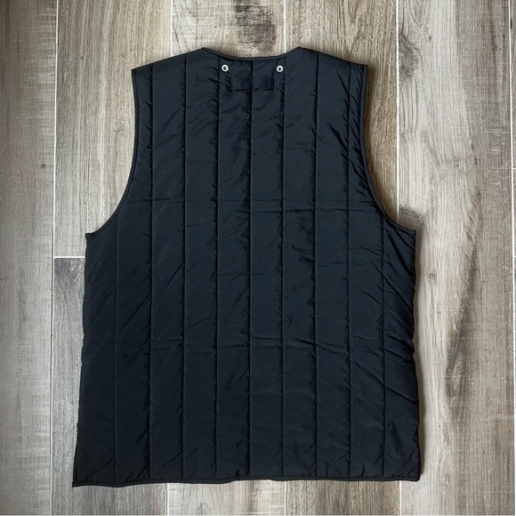 Mens Adidas Originals Men's Black Padded Vest GN8047 - Picture 2 of 8